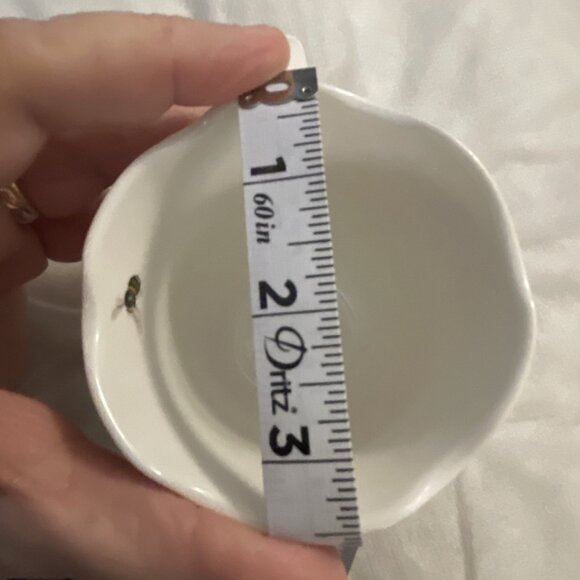 Lenox Butterfly Meadow Coffee Mugs Porcelain Floral Bee 12oz. Good Pre-owned. - Picture 9 of 9